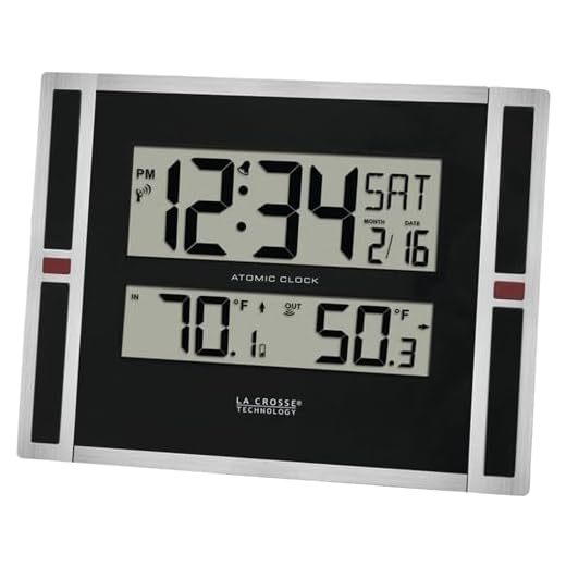 La Crosse Technology Indoor/Outdoor Thermometer & Atomic Clock ( 513 149 ) product image