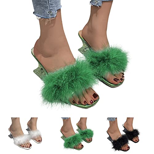 Mules plumes glisser avec talon bas clair et bout carré moderne