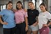 Camiseta de manga corta con etiqueta para mujer 4
