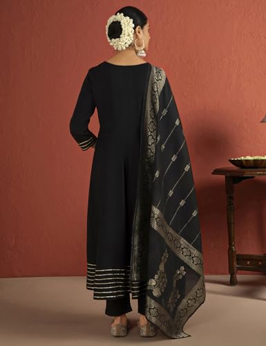 Image of Kaari Women's Embroidered Kurta Set with Dupatta - Festive Kurta Set for Women Polyester Blend