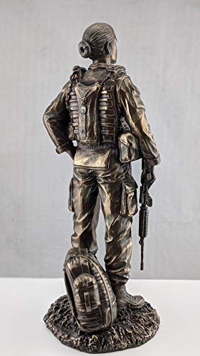 Estatua de soldado femenino de bronce y resina 11.62 in miniatura 4