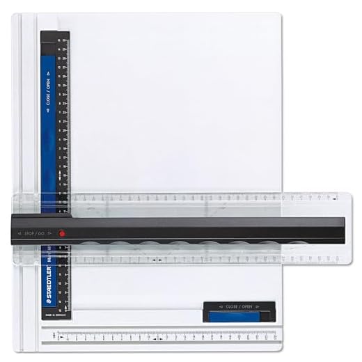 Staedtler Mars 661 A4. Tablero de dibujo blanco de plástico de alta calidad.