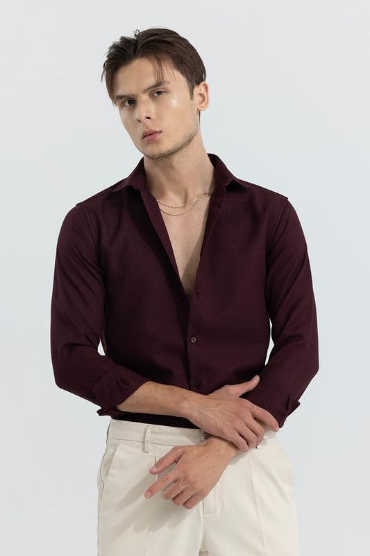 Image of SNITCH Men Cotton Crapepoly Maroon Spread Collar Solid Slim Fit Shirt, 2XL