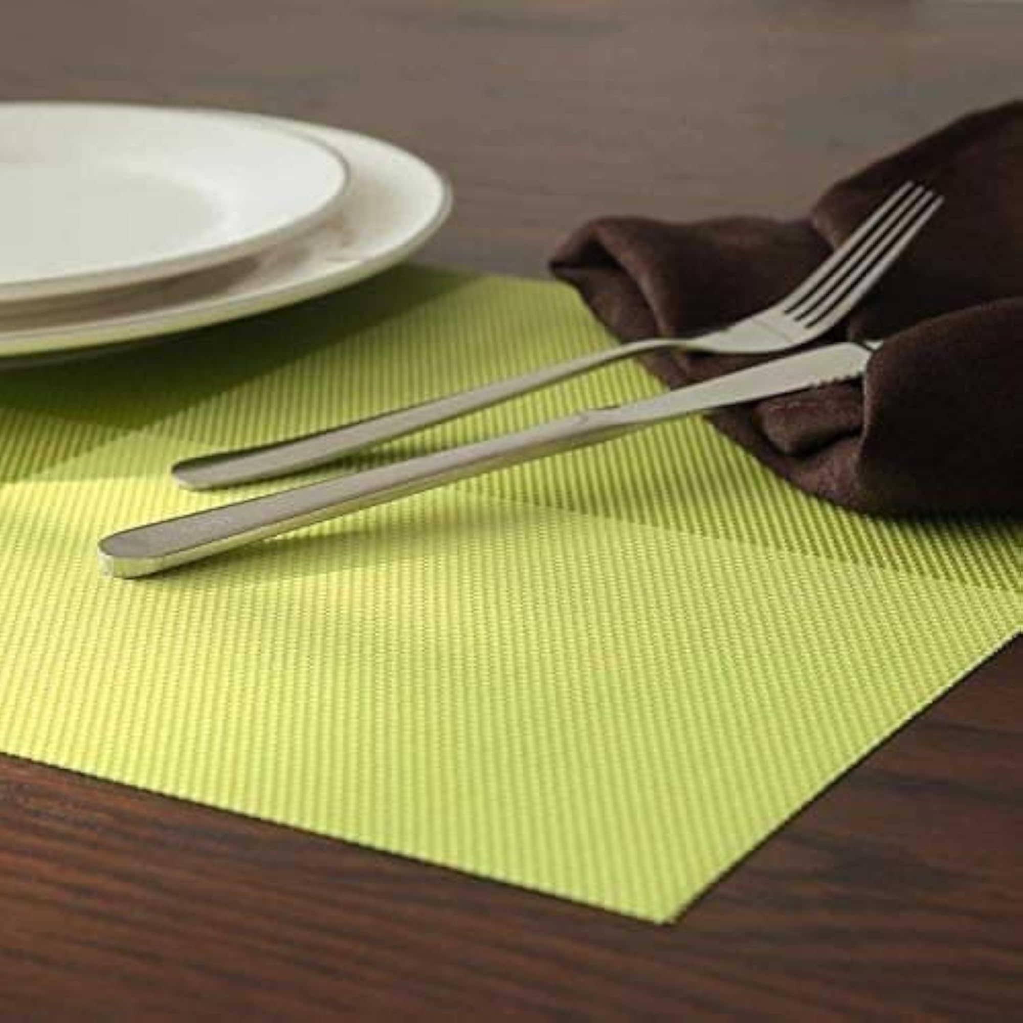Set of 6 Heat Resistant Vinyl Placemats for Kitchen Table