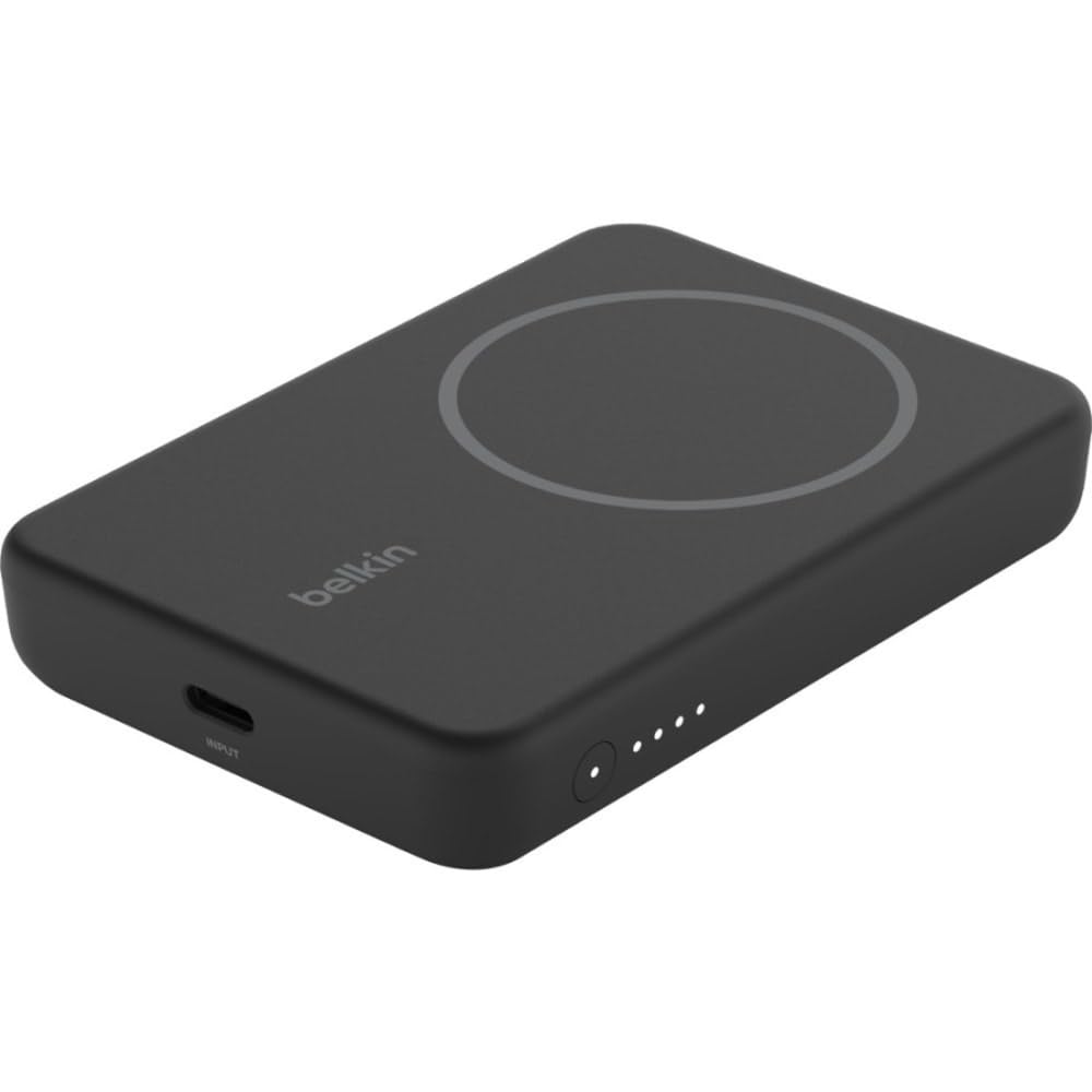 Belkin BPD004 5000 mAh Magnetyczny bezprzewodowy powerbank, przenośna ładowarka do MagSafe z ładowaniem Pass-thru, moc wyjściowa 7,5 W, moc wej 10 W, kompatybilna z seriami iPhone 13 i 12 – Czarny | Bezprzewodowe ładowanie akumulatora, iPhone 17, Air, Pro