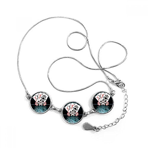 Pendentif forme ronde cartes à jouer un cadeau idéal pour surprendre vos proches passionnés