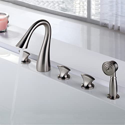 Mitigeur de salle de bain cascade idéal pour des bains relaxants