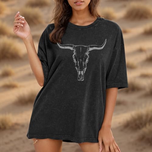 Western Cow Skull Shirts for Women Oversized Cowgirl Country Concert Vintage Graphic Tees Cowboy Rodeo T Shirt Tops3