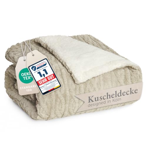 Blumtal Kuscheldecke 150x200 cm mit Zopfstrick-Optik - Oeko-TEX zertifizierte Mikrofaser Fleecedecke mit weicher Sherpa-Innenseit/Sherpa… – Ansicht 1