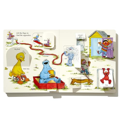 Elmo's Big Lift-and-Look Book (Sesame Street): Featuring Jim Henson's Sesame Street Muppets (Great Big Board Book)