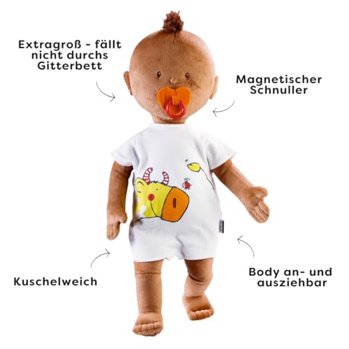 HABA Krümel Babypuppe Braun - Mit magnetischem Schnuller und Body zum wechseln – Fast so groß wie EIN echtes Baby – Geschenk zur Geburt – 1759294002