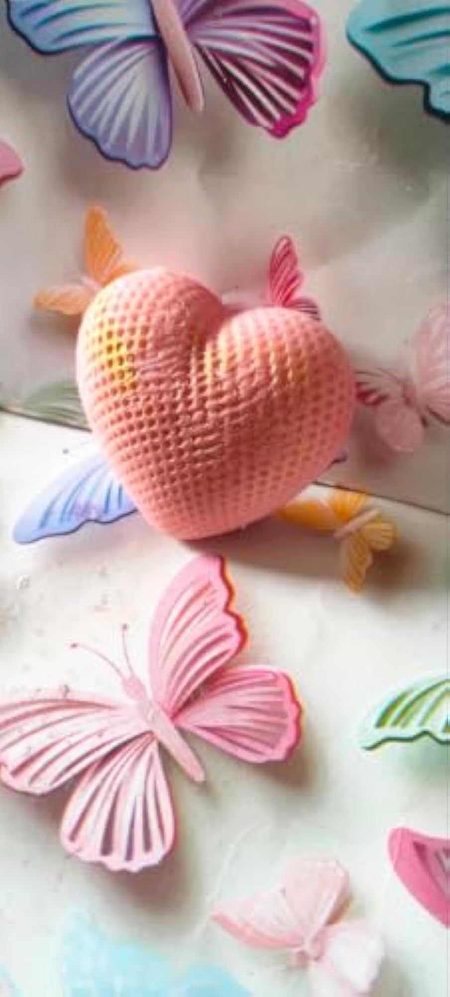 Heart-Shaped Textured Decorative Wax Candle, Pink