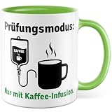 Tasse Studium Geschenk Prüfungsmodus nur mit Kaffee Infusion, Kaffeetasse Bachelor Uni Humor Witz Sarkasmus Ironie, Geschenkidee Job Büro Office Kaffee-Becher (Weiß/Grün)