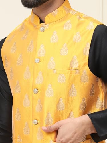 Image of SOJANYA (Since 1958 Men's Silk Blend Kurta Pyjama With Nehrujacket Set