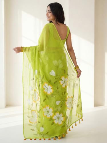 Image of AKHILAM Women's Cotton Saree with White Daisy Floral Prints Tassel Pallu Lightweight Summer Saree