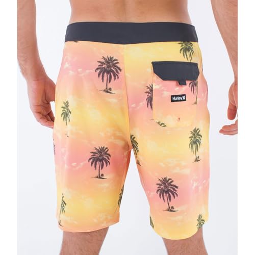 Hurley - Mens Weekender 20” Board Short, Color Monarch, Size: 382