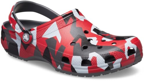 Zuecos clásicos de camuflaje Crocs para adultos que buscan comodidad diaria