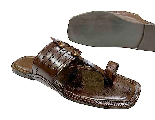 Image of Men's Kolhapuri Chappals Ethnic Slippers For Men Traditional Kolhapuri Sandals Casual Flip Flops For Men