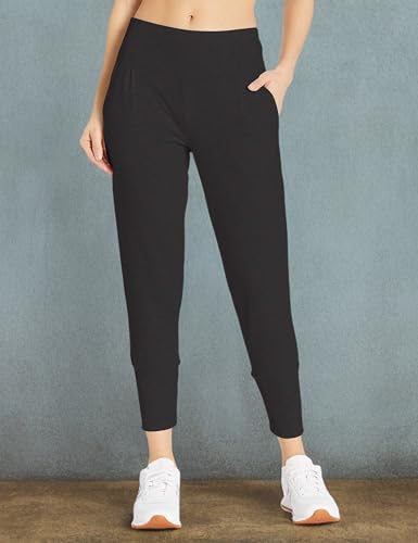 Danskin Women's Slim Tapered Joggers3