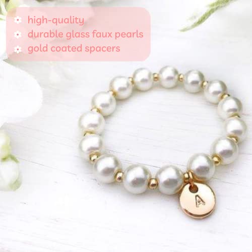 Squishy Cheeks Baby Girls Monogrammed Pearl Gold Stretch Bracelet thumb #1