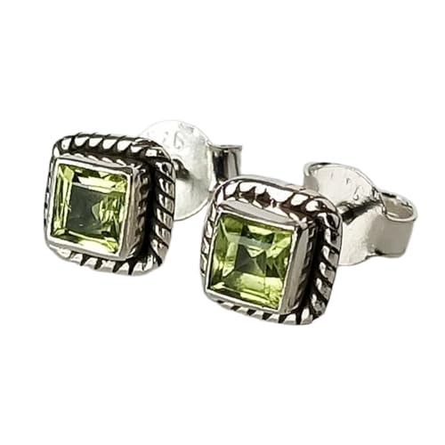 Péridot naturel rare : boucles d'oreilles de 7mm en argent 925 coussin