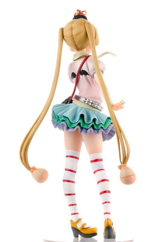 中二病でも恋がしたい！ 凸守早苗 フィギュア　京アニショップ限定　【未開封品】 Amazon.co.jp: 中二病でも恋がしたい！ 凸守早苗 フィギュア 京アニ
