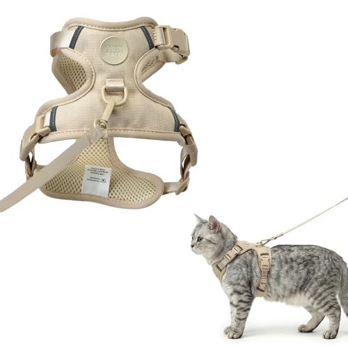 LucyBalu Explorer Katzengeschirr mit Leine I Brustgeschirr-Set mit Fach für AirTag I gepolstert atmungsaktiv & verstellbar I 1 5 m Katzenleine I Sand XS/S