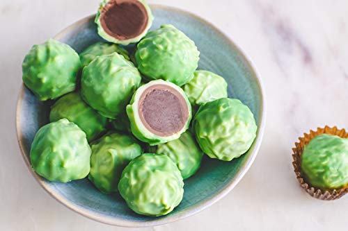 Chocolade Spruitjes en Novelty Socks (4-7 Sokken) Gift Kerstmis door Martin's Chocolatier - Image 8