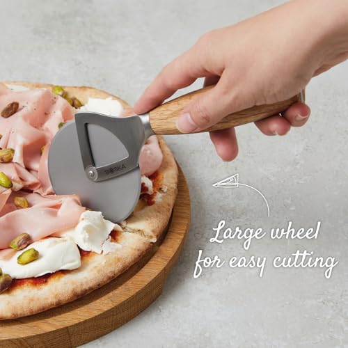 Image of Boska Stainless Steel Pizza Cutter - Oslo Multifunctional Pizza Wheel Cutter - Handheld Food Slicer - Silver Non-Stick Roller - for Kitchen Cooking