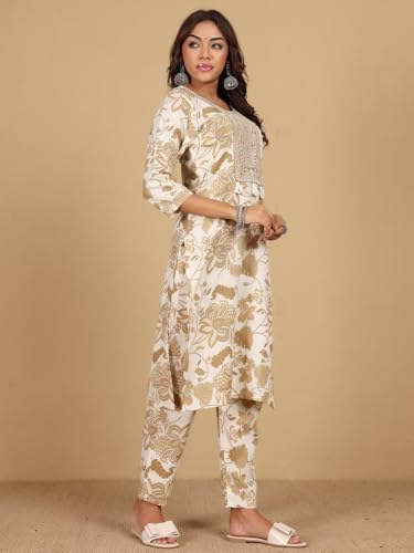 Varanga Women Round Neck Bold Print Co Ord Set