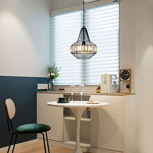 Lámpara industrial tipo farol para renovar el comedor de casa 4