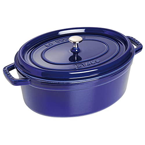 Staub Hierro fundido Oval Cocotte, Horno holandés, 5.75 cuartos de galón, sirve 5-6, Hecho en Francia, Azul Oscuro