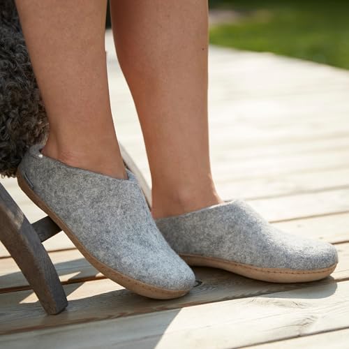 Image of Glerups 100% quality wool mix Slipper with leather sole - Unisex Slip-on