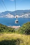 adrium Poster-Bild 80 x 120 cm: Nahaufnahme des Seilwagens auf Monte Baldo, Blue Himmel(141177680)