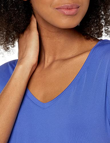 Image of Amazon Essentials Women's Active Quick Dry Tech Stretch Short-Sleeve V-Neck T-Shirt (Available in Plus Size), Pack of 2