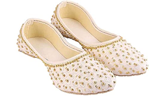 Nayara FashionGreen Jutti for Women, Punjabi Juti mojaris, Stylish mojri Footwear, New Juttis Ethnic Traditional Girls Rajasthani Ladies Shoes Jaipuri Wedding Bridal mojdiMODEL NO-RM-24