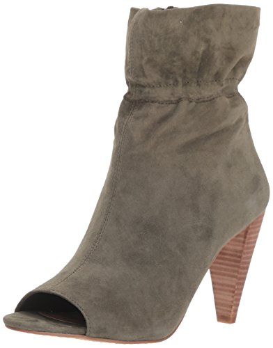 addiena vince camuto