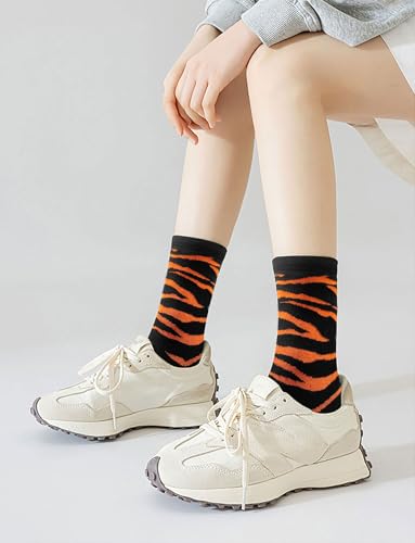 Image of Animal Print Crew Socks Trendy Pattern Quartz Socks Leopard Printed Dress Socks for Women, Men