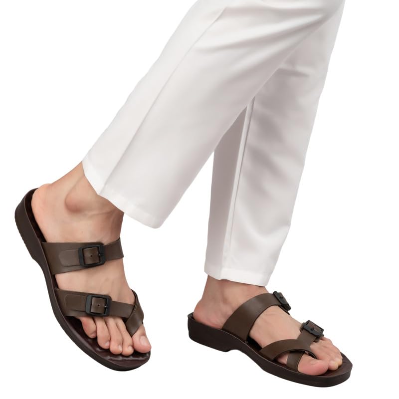 Image of Chips Men's BROWN Lightweight Slip-on Sandal Casual (3346)