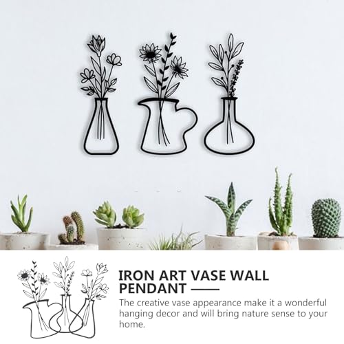 Pendentif vase à fleurs en métal noir : embellir un mur vide sans encombrer