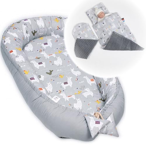 PaLulli Babynest 4-TLG Set 95x55 cm | Babyausstattung mit Matratze & Kuscheldecke | 100% Baumwolle, hypoallergen | Babybett Nestchen für Neugeborene 0-8 Monate (Lama Grau)