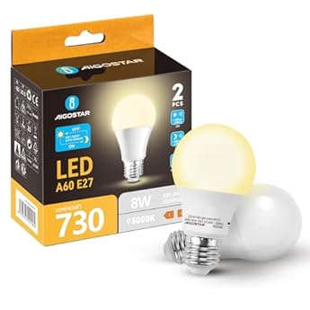 Foto di Aigostar Lampadina LED Sensore Crepuscolare, E27 Lampadina Con Sensore, 8W Luce Calda 3000 Kelvin, 730 lumen, per Veranda Giardino Porta d'ingresso Corridoio. Pacco da 2 unità.