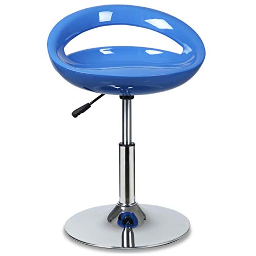 Tabouret de bar réglable pour optimiser l'espace des petits comptoirs