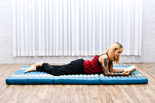 Image of Leewadee Trifold Mattress XL - Comfortable Thai Massage Pad, Foldable Relaxation Floor Mattress Filled with Kapok, Perfect to Use as a Sleeping Mat 79 x 39 inches, Light Blue