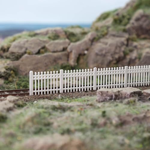Portails et mur de construction HO Style A blanc pour décors ferroviaires
