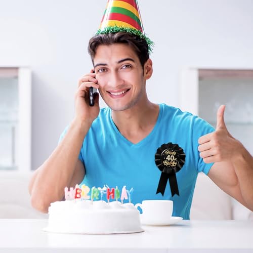 WOWOPA Happy 40th Birthday Pin, Cheers to 40 Years Old Birthday Black Corsage Rosette Button Tinplate Badge Pin Party Decorations - 1Pcs4