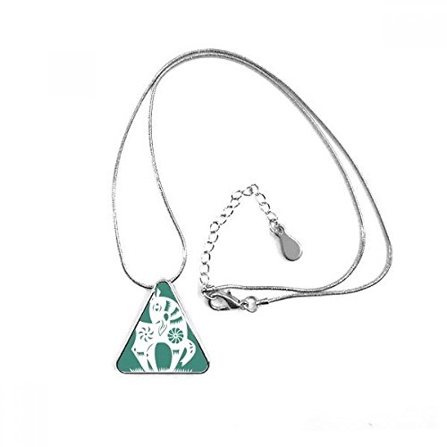 Collier pendentif triangle zodiaque mouton avec chaîne pour un style astrologique quotidien