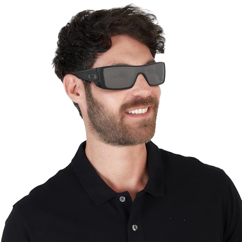 Image of Oakley mens Oo9101 Batwolf Rectangular Sunglasses