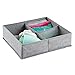 Produktbild mDesign Stoffbox für Schrank oder Schublade, 4 Fächer  die ideale Aufbewahrungsbox (Stoff)  flexibel verwendbare Stoffkiste  Farbe: grau