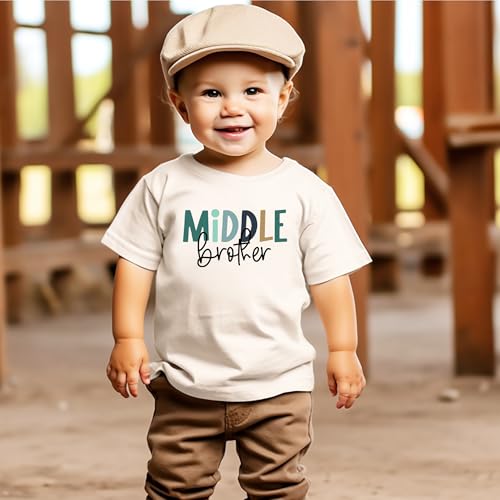 Middle Brother T-Shirt for Boys Middle Bro Sibling Reveal Tee2